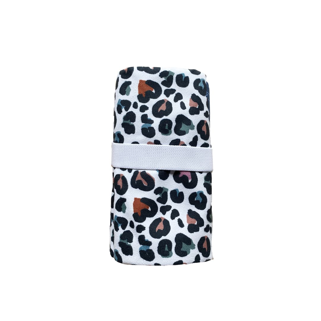 Serviette MINIMIZ LEO WHITE Pliée